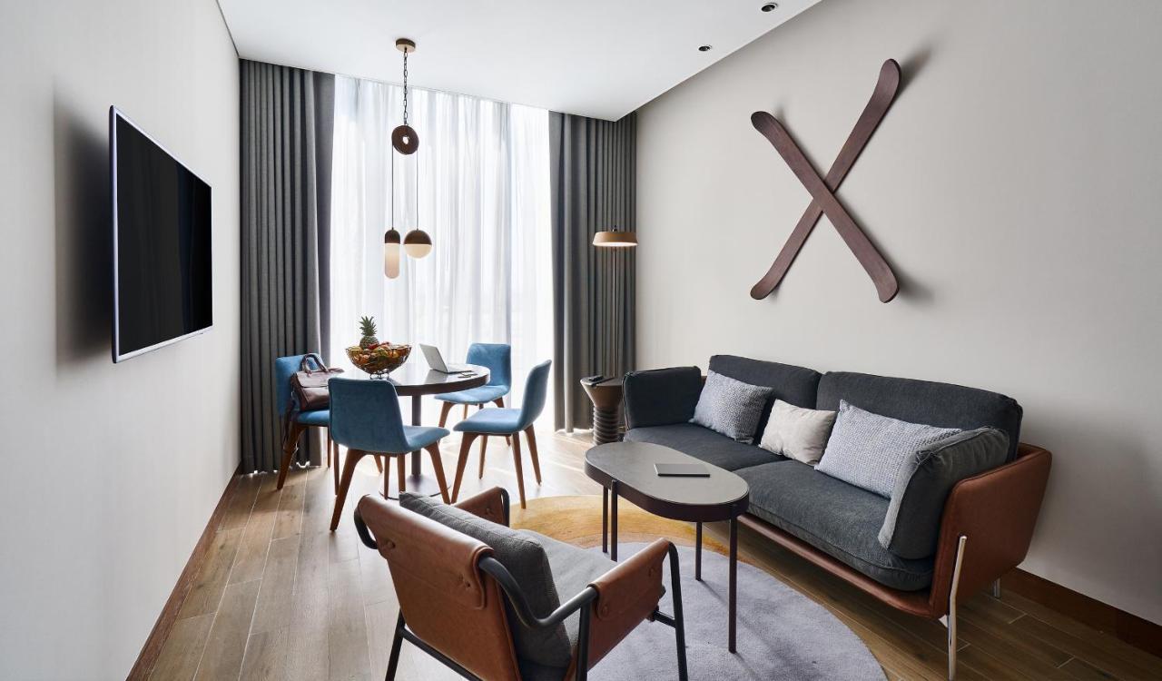 Revier Hotel Дубай Екстериор снимка